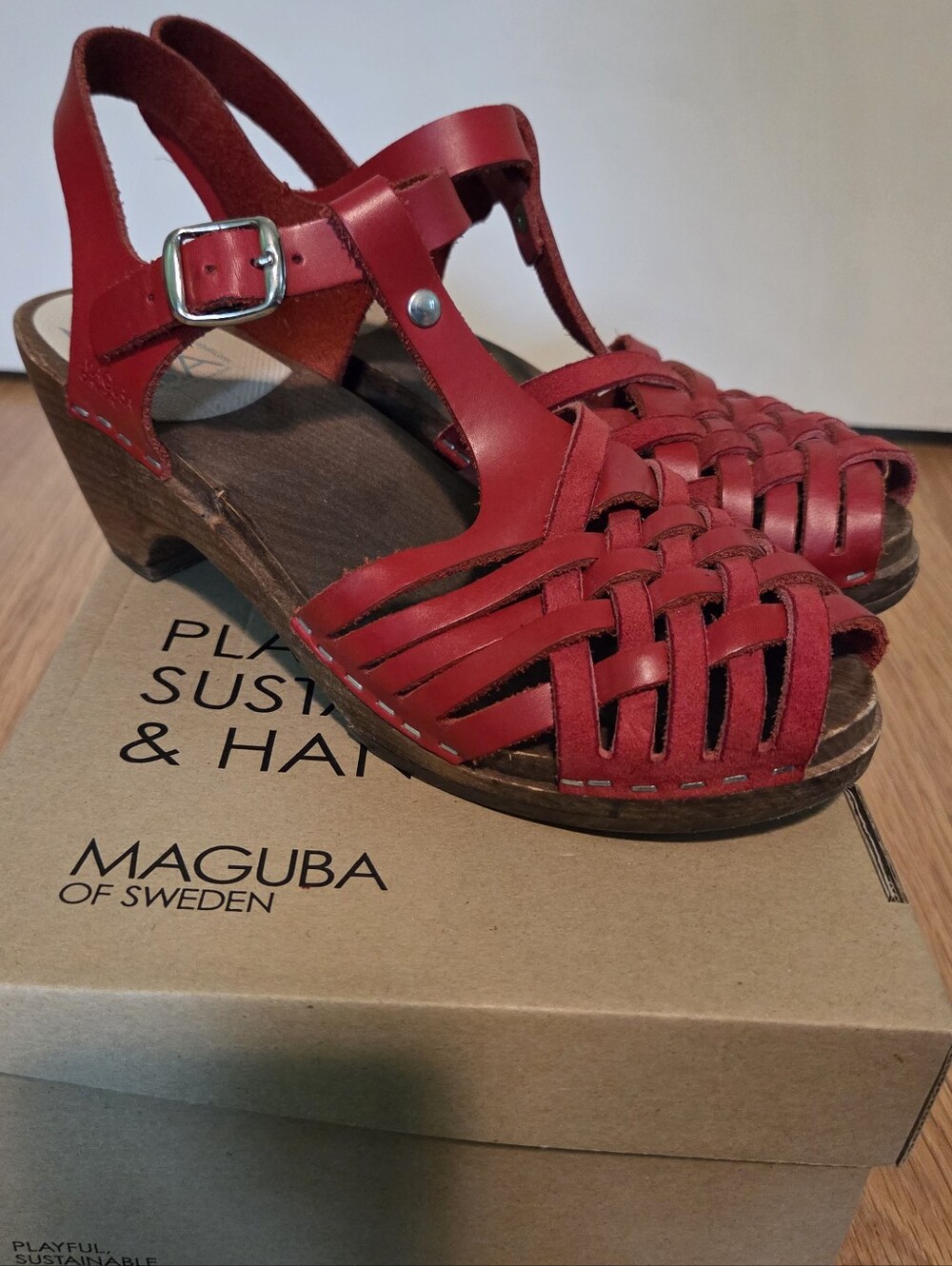 Maguba Valencia Red Leather Clog Sandals, 2.5 Inch Heel, Size EU 37/US 6.5-7